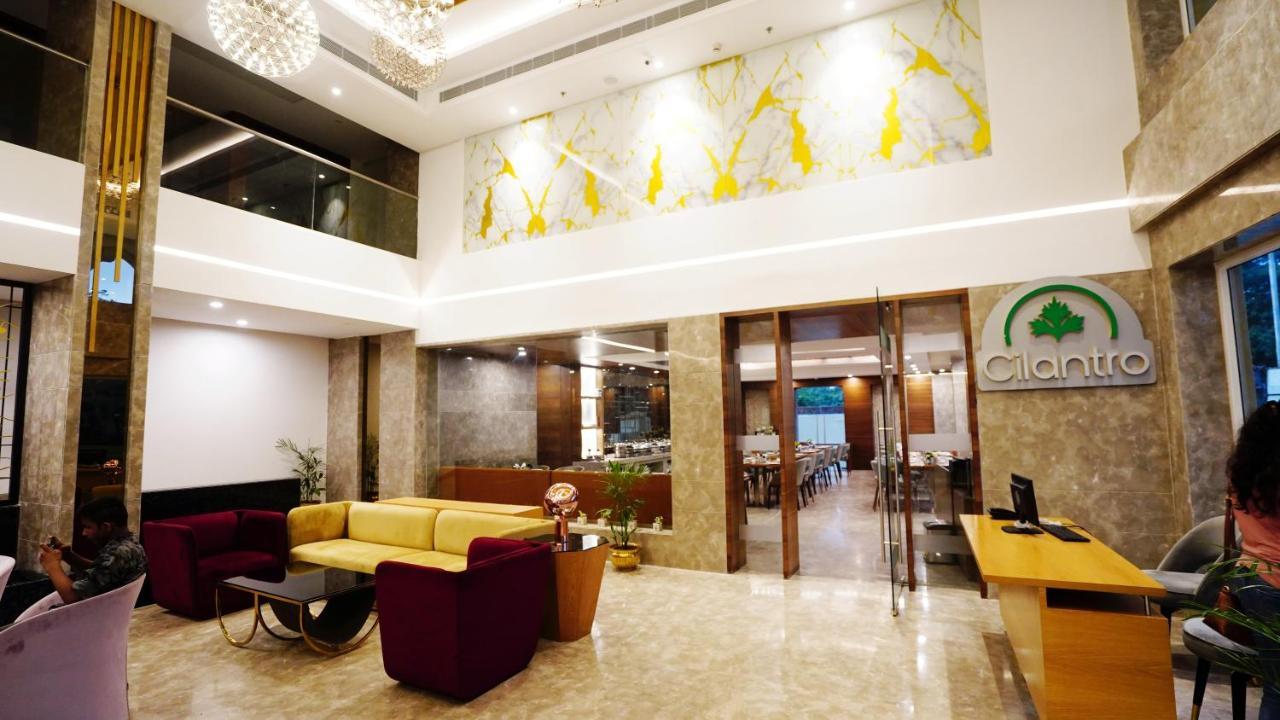 Hotel The Fern Residency Sarnath Varanasi Exterior foto